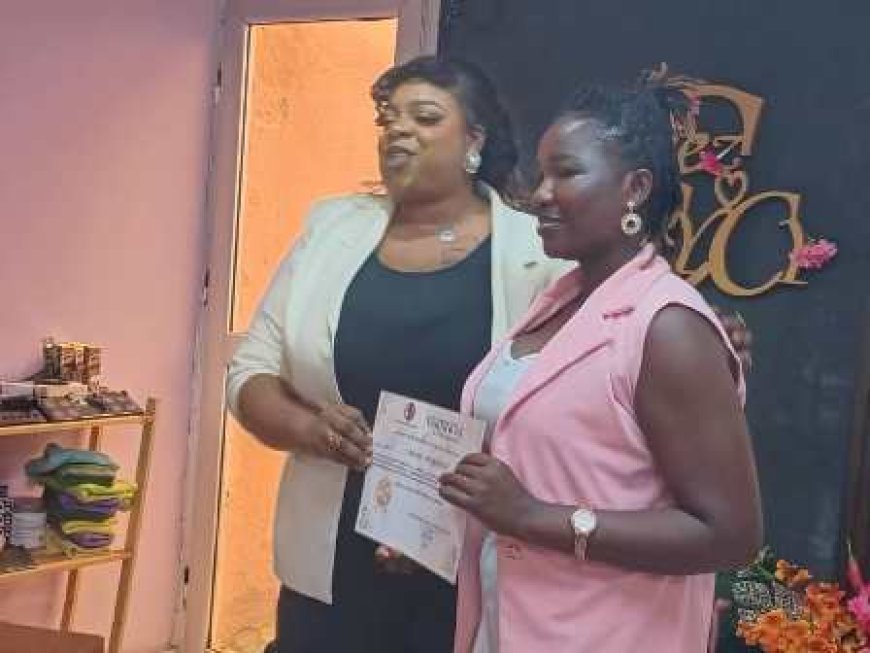 Bouaké : Une vingtaine de jeunes filles formées en esthétique reçoivent leurs attestations