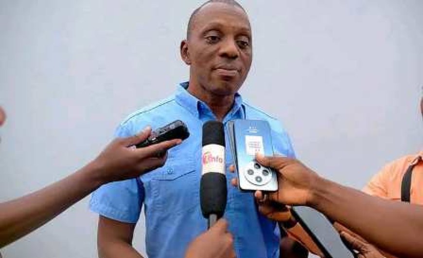 Dr Traoré Siaka rend hommage au premier commissaire de police de Bouaké.