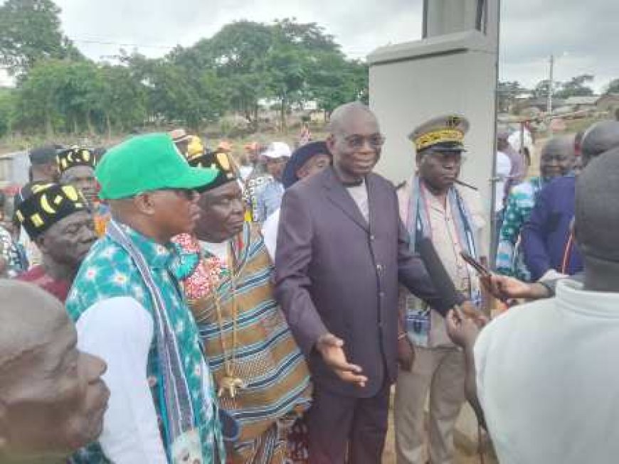 Région du N’Zi : Kouakou Ebinikro enfin connecté au réseau électrique national