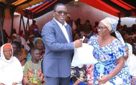 Attécoubé : 5 000 veuves et 300 orphelins bénéficient de dons lors de la Journée de la Solidarité