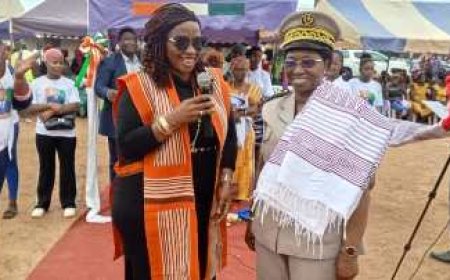 Zuenoula : Medarde Koué Lou  Irié  et les femmes de Kanzra  reconnaissantes à Ouattara