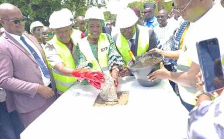 Boundiali : La première pierre du Centre de Transfusion Sanguine de la Bagoué posée