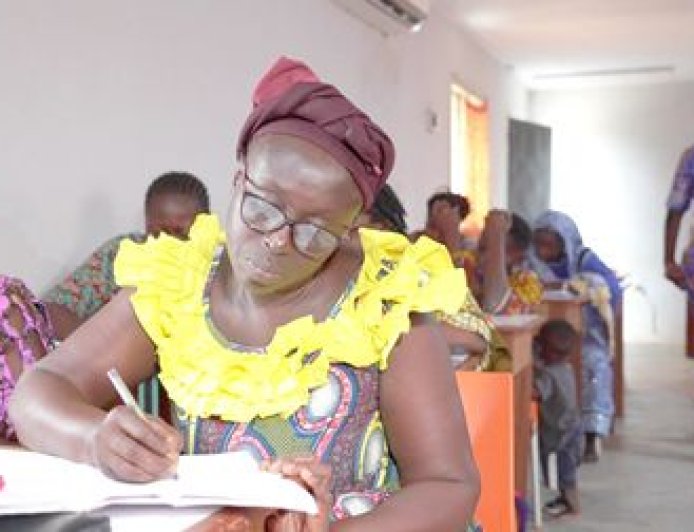Alphabétisation : Le gouvernement veut réduire le taux d’analphabétisme par la promotion des alternatives éducatives