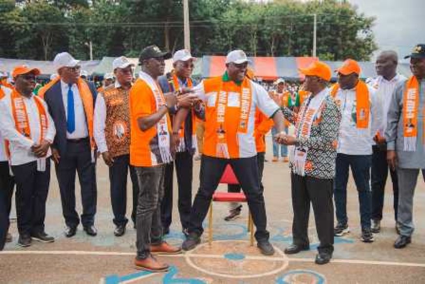 À Prikro : L’UJ-RHDP lance l’offensive de terrain pour offrir un second mandat à Alassane Ouattara dans la 3ᵉ République
