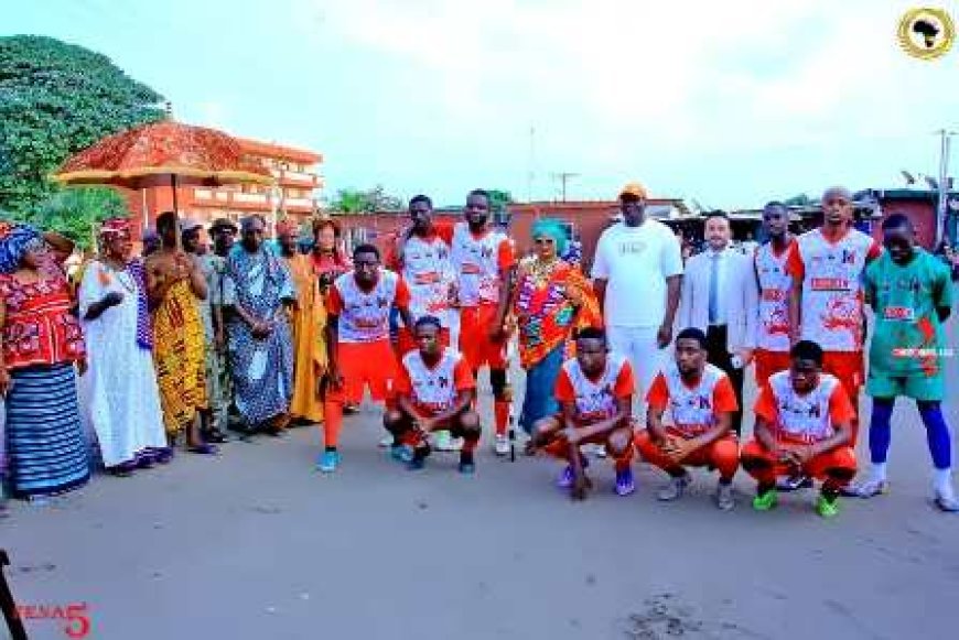 FENA-SPORT : Sa Majesté Nanan Kyeremaa Abrafi Koto ouvre la 5éme Coupe d’Afrique des Nations d’Anoumabo