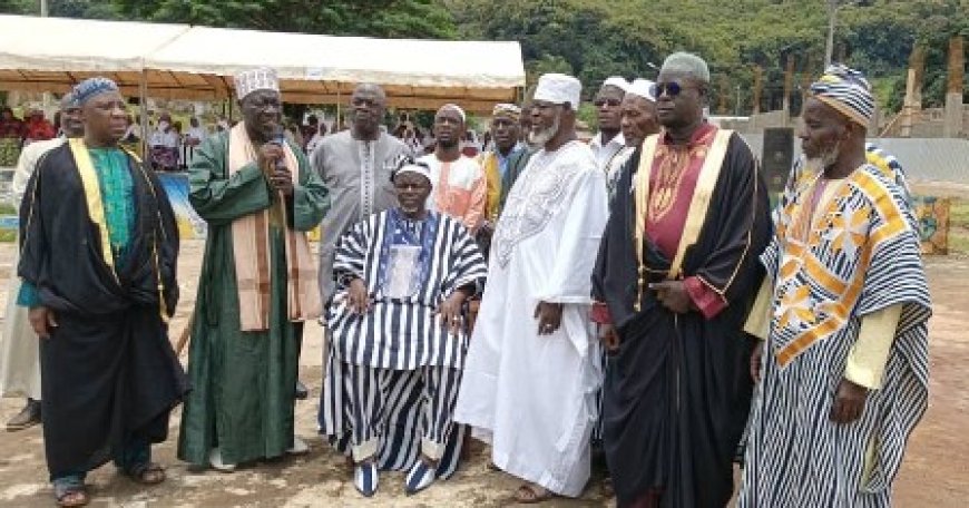 Man / Cohésion et foi : L’imam Sedia Lucien Yassine officiellement investi à la tête de Nour Al Hikma