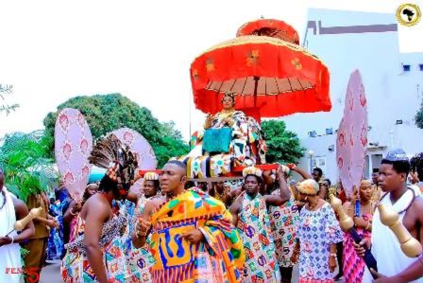FENA 2025 : La Reine Mère Nana Abrafi Koto appelle à des élections de dignité et de dialogue
