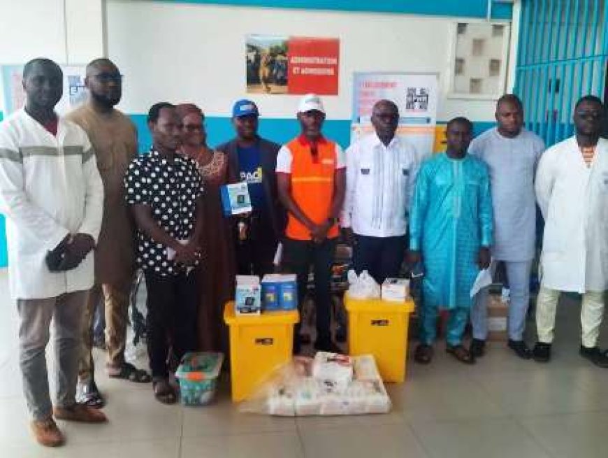 Korhogo : L’Église Vase d’Honneur offre un important lot de matériel médical au CHR