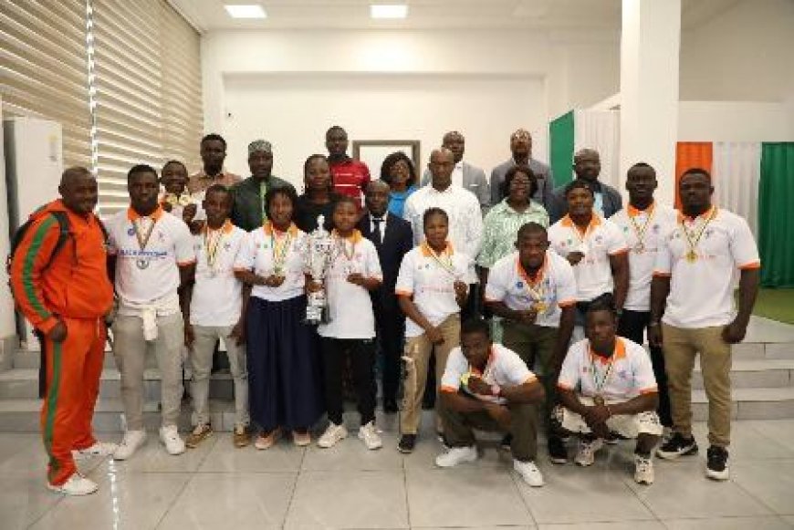 Beach Wrestling : Les champions d’Afrique 2025 honorés par le Ministère des Sports