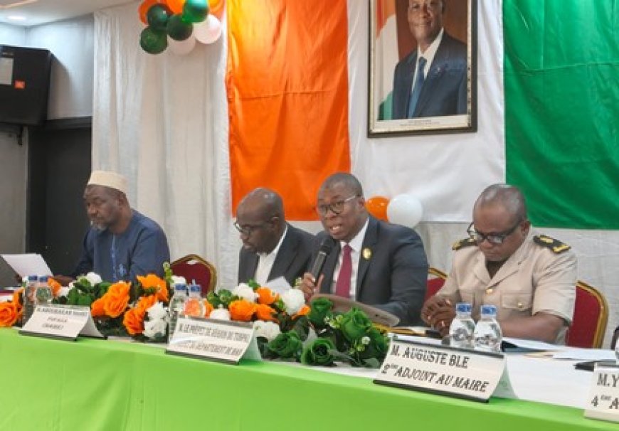 Man : La troisième session ordinaire du conseil municipal centrée sur la propreté urbaine et les grands projets de développement