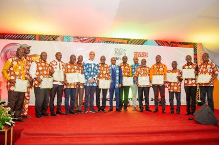 Engagement et loyauté récompensés : 266 travailleurs distingués par le ministre Adama Camara