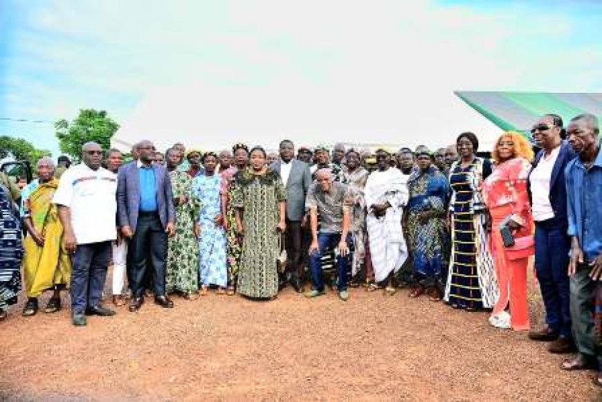 Le Ministre Amédé Koffi Kouakou  défenseur du Président OUATTARA en mission pour la paix et la cohésion sociale dans le Grand Centre