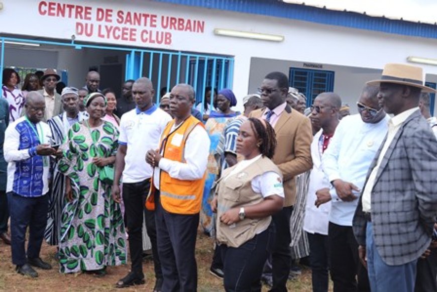 Man : Le maire inaugure le centre de santé du quartier Lycée Club