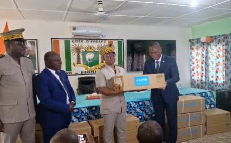Tchologo : L’UNICEF offre du matériel médical et informatique afin de faire face aux défis humanitaires