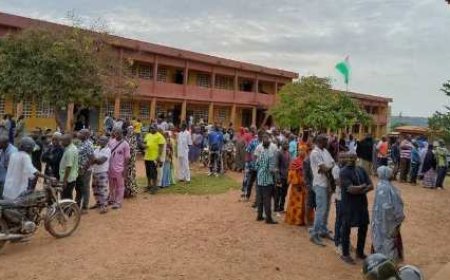Présidentielle 2025 à Bouaké : Forte affluence dès les premières heures du scrutin