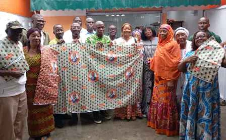 Présidentielle 2025 / RHDP Cocody Angré : Kady Soukoulé Koné lance sa campagne de proximité avec une distribution de pagnes