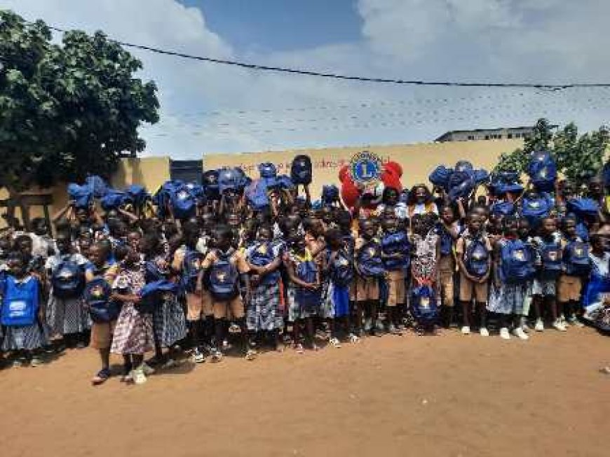 L’ONG N’Klo Bakan et le Lions Club Akoben offrent 250 kits scolaires à Port-Bouet