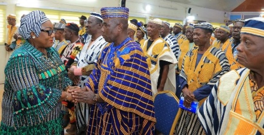 Élection Présidentielle : Anne Désirée Ouloto-Lamizana en mission pour la paix à l’Ouest