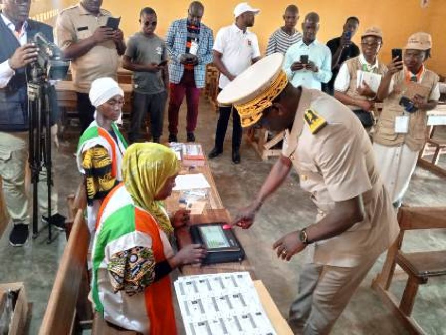 Séguéla : Forte mobilisation des électeurs dès l’ouverture des bureaux de vote