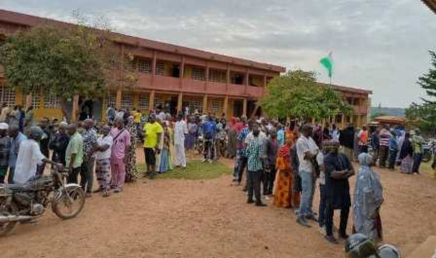 Présidentielle 2025 à Bouaké : Forte affluence dès les premières heures du scrutin