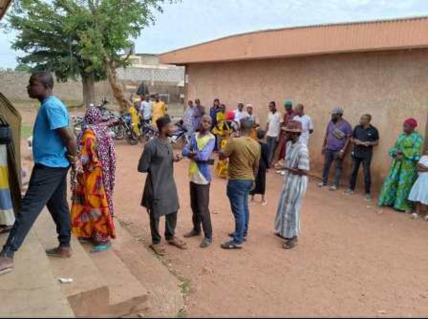 Présidentielle 2025 à Bouaké : Forte affluence dès les premières heures du scrutin