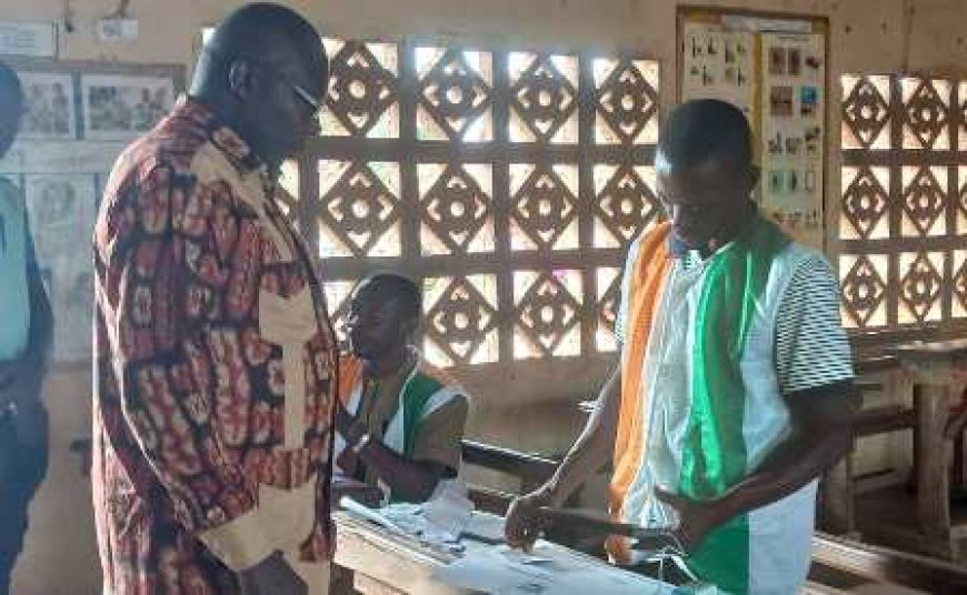 Bouaké : L’honorable Paul Dakuyo salue l’engouement des électeurs et appelle à des élections apaisées