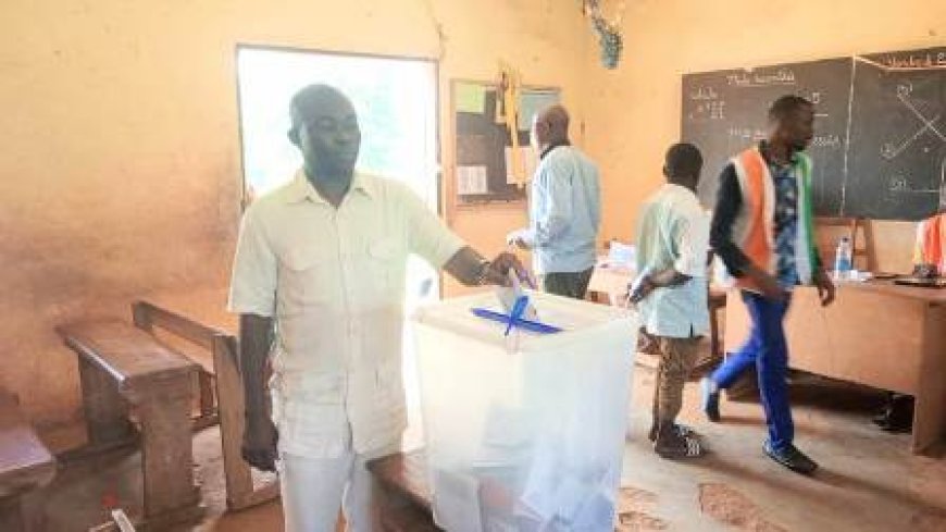 Présidentielle 2025 : le député Diabagaté Moussa a voté à Magam