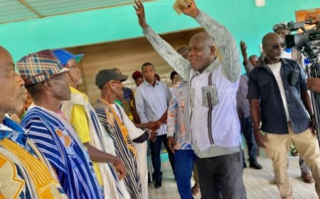 Législatives 2025 : « Je ne viens pas pour le pouvoir, mais pour servir », déclare Alfred Yaké à Gbatogouin