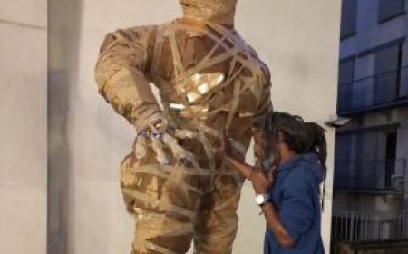 Ballo Mamadou en résidence artistique à Niort (France) : Une coopération franco-ivoirienne entre art, recyclage et engagement citoyen