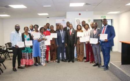 Formation : 18 agents du ministère des sports et du cadre de vie valident leur certificat professionnel en gestion de projet