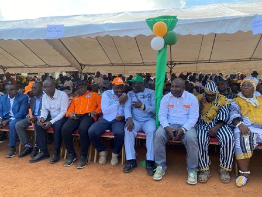 Biankouma / Journée d'hommage : Les populations célèbrent la victoire du RHDP et appellent le ministre Vagondo Diomandé à porter leurs espoirs pour les législatives