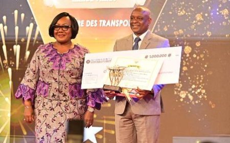 4 éme édition des Awards de la Fonction publique ivoirienne : 15 meilleurs Fonctionnaires honorés