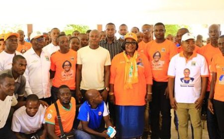 TOULEPLEU – LÉGISLATIVES 2025 : Anne Ouloto galvanise les enseignants et mise sur l’unité pour la victoire