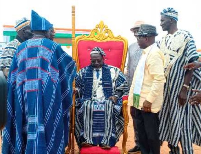 Fadiadougou : Le directeur pays de l’UNICEF intronisé Massa Koné Karamoko