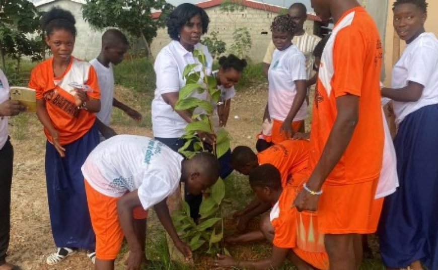 Protection de l’environnement : Le RIEEC sensibilise les élèves du groupe scolaire les Battants d’Azaguié Blida