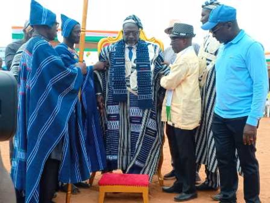 Fadiadougou : Le directeur pays de l’UNICEF intronisé Massa Koné Karamoko