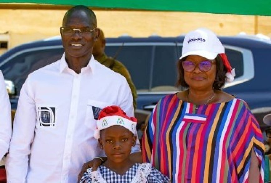 Biankouma / Célébration de Noël : À Sokourala, le couple Vagondo redonne le sourire à 2 065 enfants
