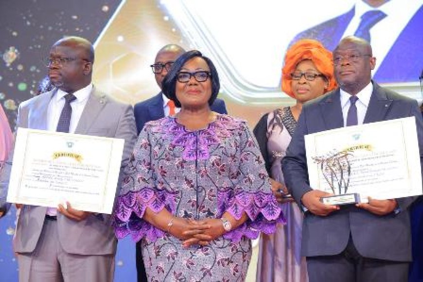 4 éme édition des Awards de la Fonction publique ivoirienne : 15 meilleurs Fonctionnaires honorés