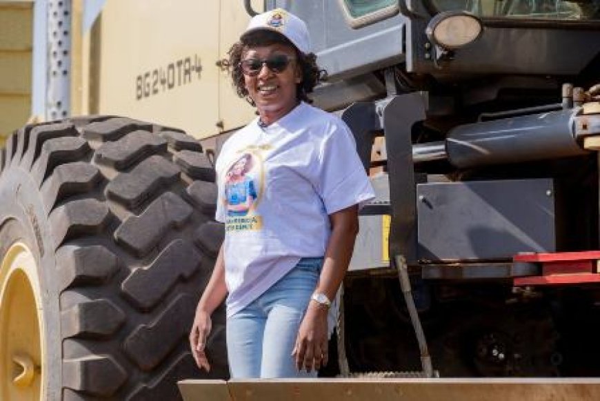 Scandale à Diabo : Une candidate RHDP ‘’déguisée’’ en indépendante parade en engin militaire pour défier le ministre Assahoré