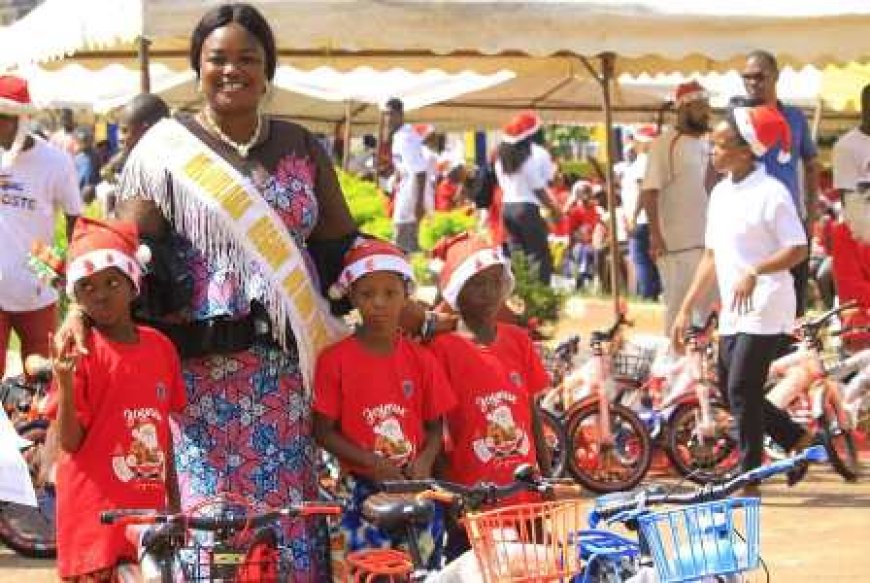 Gagnoa : La mairie célèbre l’excellence scolaire lors de la 8ᵉ édition de l’Arbre de Noël