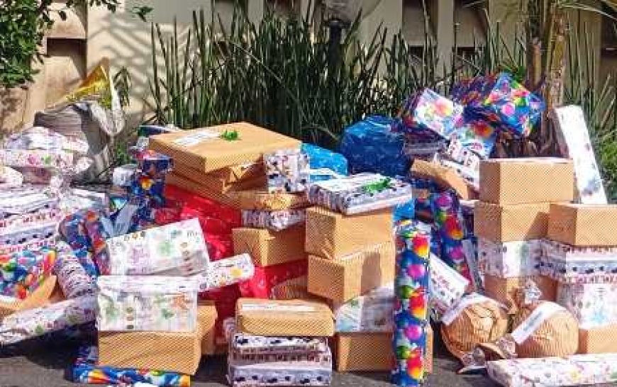 UNJCI/Arbre de Noël 2025: Les enfants des journalistes reçoivent plus de 350 cadeaux