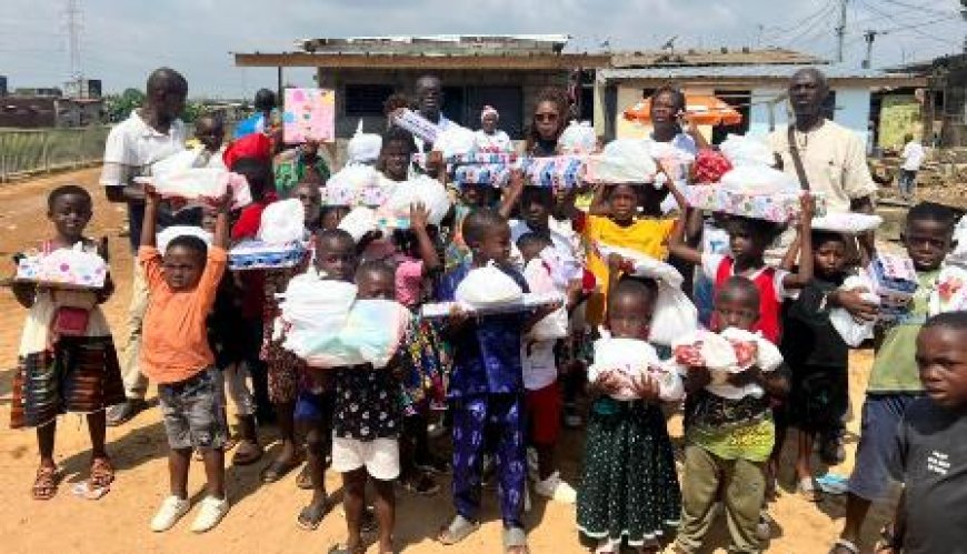 Arbre de Noël à Yopougon Sideci Extension : La Fondation Nogbou Dorette illumine le sourire de plus de 100 enfants