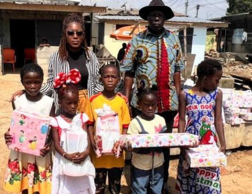 Arbre de Noël à Yopougon Sideci Extension : La Fondation Nogbou Dorette illumine le sourire de plus de 100 enfants