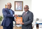 METFPA : Le Ministre N’Guessan KOFFI reçoit la Certification ISO 9001-Version 20	2015 du FDFP