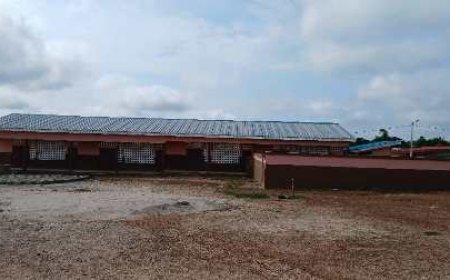 Ouragahio : Le BNETD-CI dote l’EPP Ouragahio Municipalité de nouvelles salles de classe et de latrines modernes