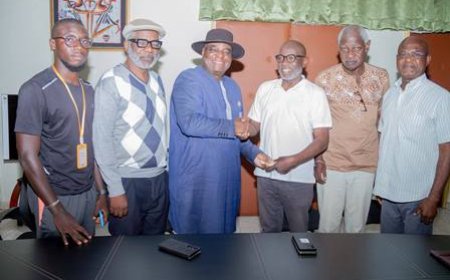 Dabou : La Mairie renouvelle sa subvention au club OMNESS, un engagement fort pour la jeunesse