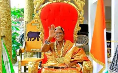 Hommage du Royaume Brons à  Kobenan Kouassi Adjoumani