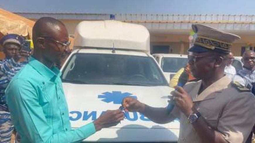 KAGBOLODOUGOU : Les Chefs de service de la sous-préfecture viennent d'être dotés en véhicules de service