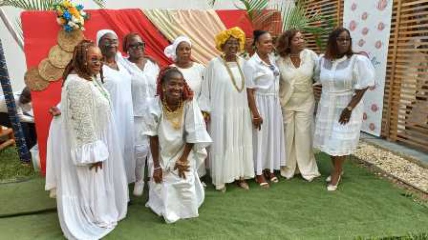 E WAWLEBLA MOU : La tradition baoulé au féminin