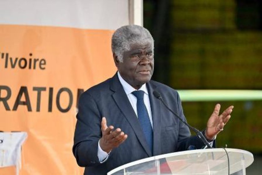 Robert Beugré Mambé reconduit au poste de Premier ministre